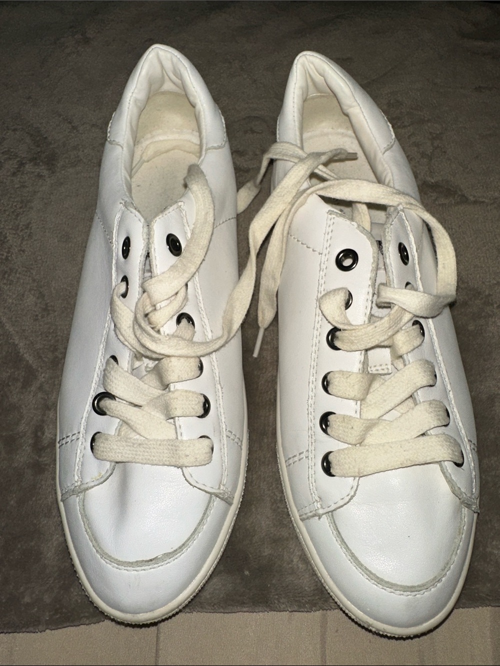 Coach White Leather Lace-Up Women's Sneakers